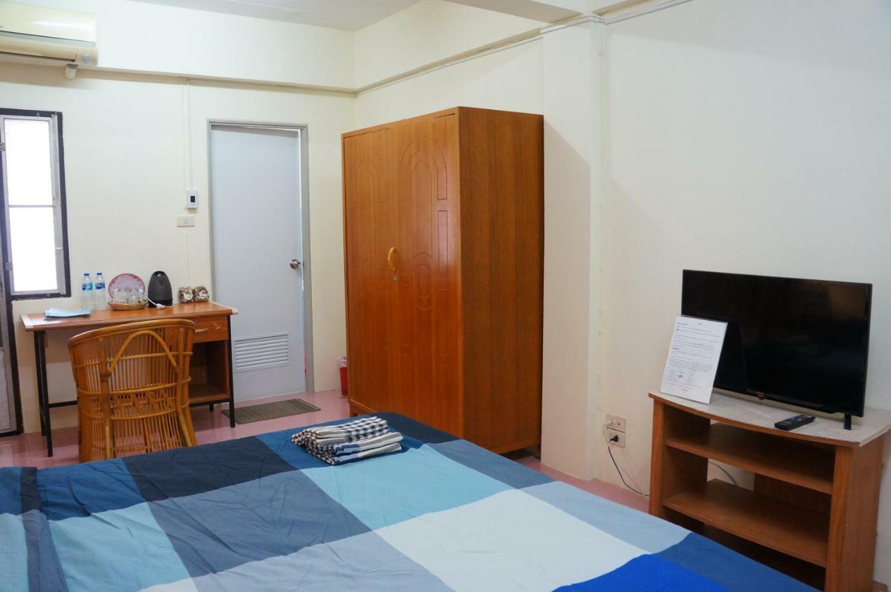 Wan Home Бангкок Екстер'єр фото